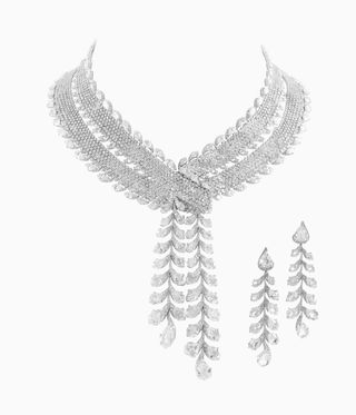 diamond necklace and earrings creating using Boghossian mesh technique