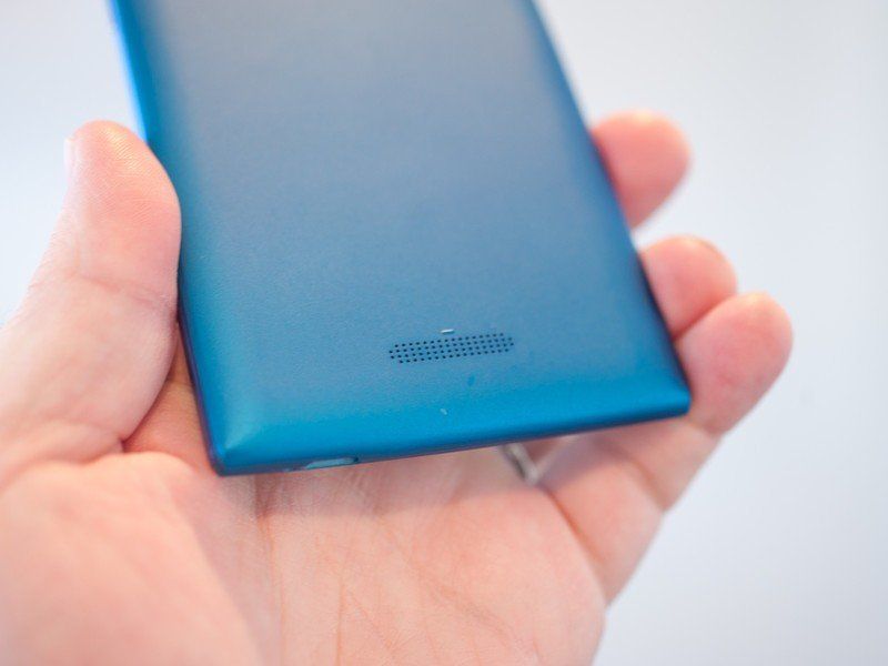 BLU Life One Speaker