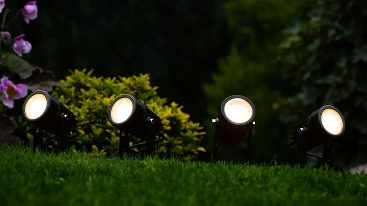 LED Solar Power Flower Garden Light Waterproof Yard Landscape Lamp Lawn F2Y7