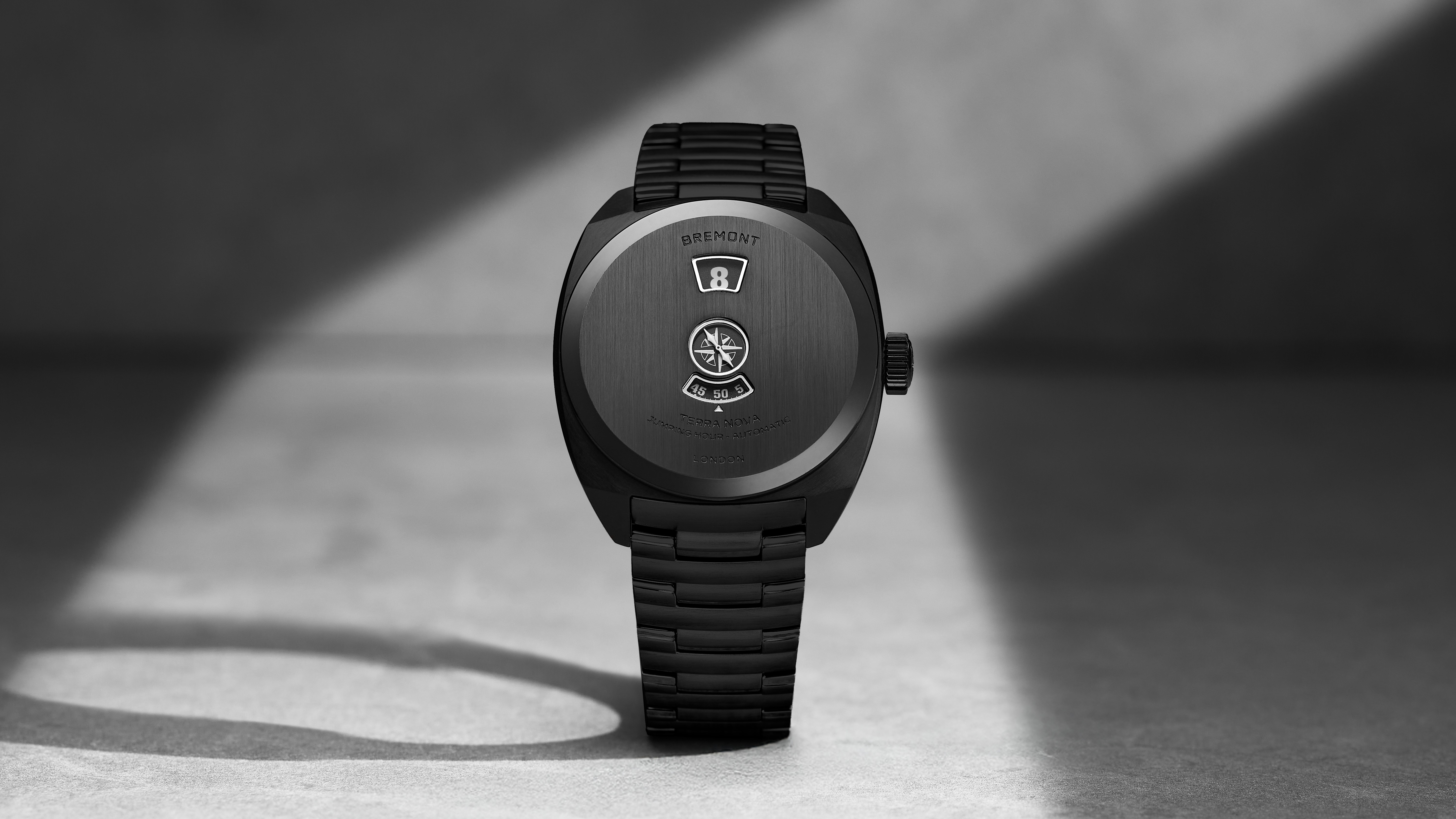 Bremont Terra Nova 38 Jumping Hour Stealth Black