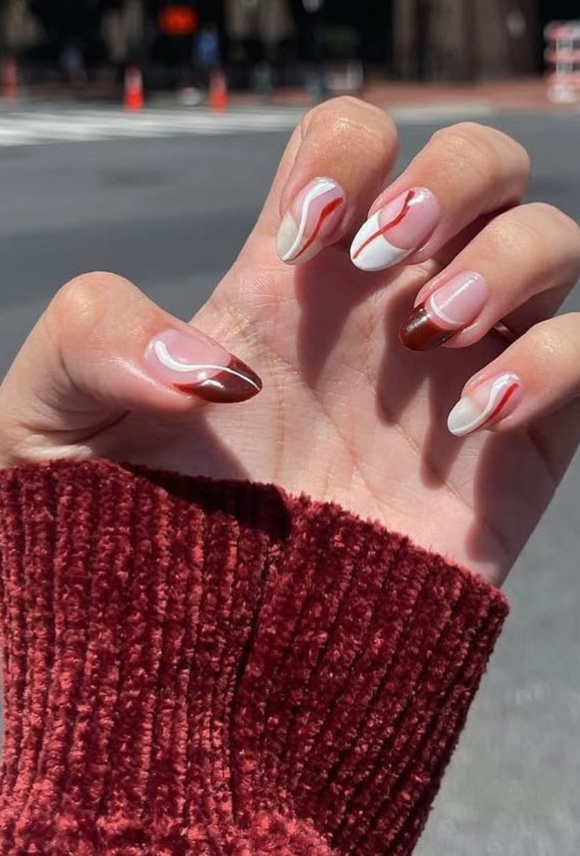 @varnishlane - Chic Red Nail Designs