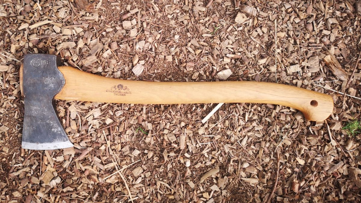 The best camping axes and hatchets 2024 light chopping tools Advnture