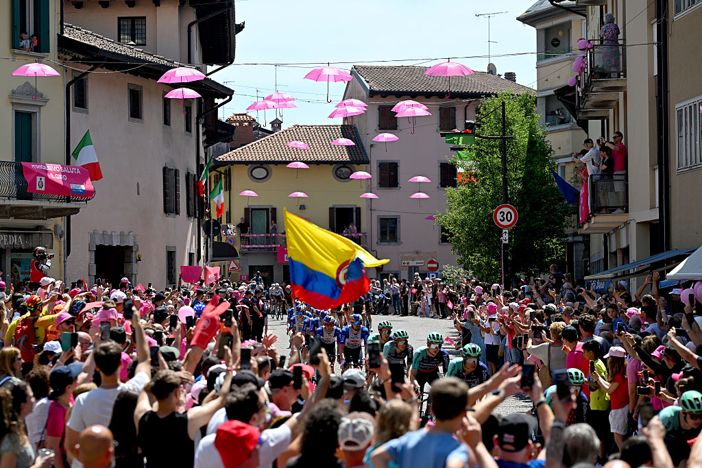 PIANCAVALLO, ITALY - MAY 30: A general view of the peloton passing through a Tricesimo village during the 109th Giro d&amp;amp;apos;Italia 2026, Stage 20 a 200km stage from Gemona del Friuli to Piancavallo 1289m / #UCIWT / on May 30, 2026 in Piancavallo, Italy. (Photo by Tim de Waele/Getty Images)