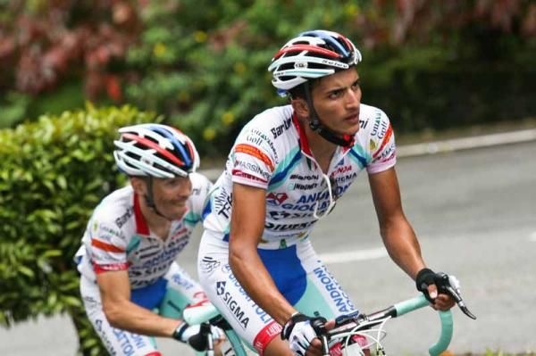 These two Androni Giacottoli riders look a bit doubtful