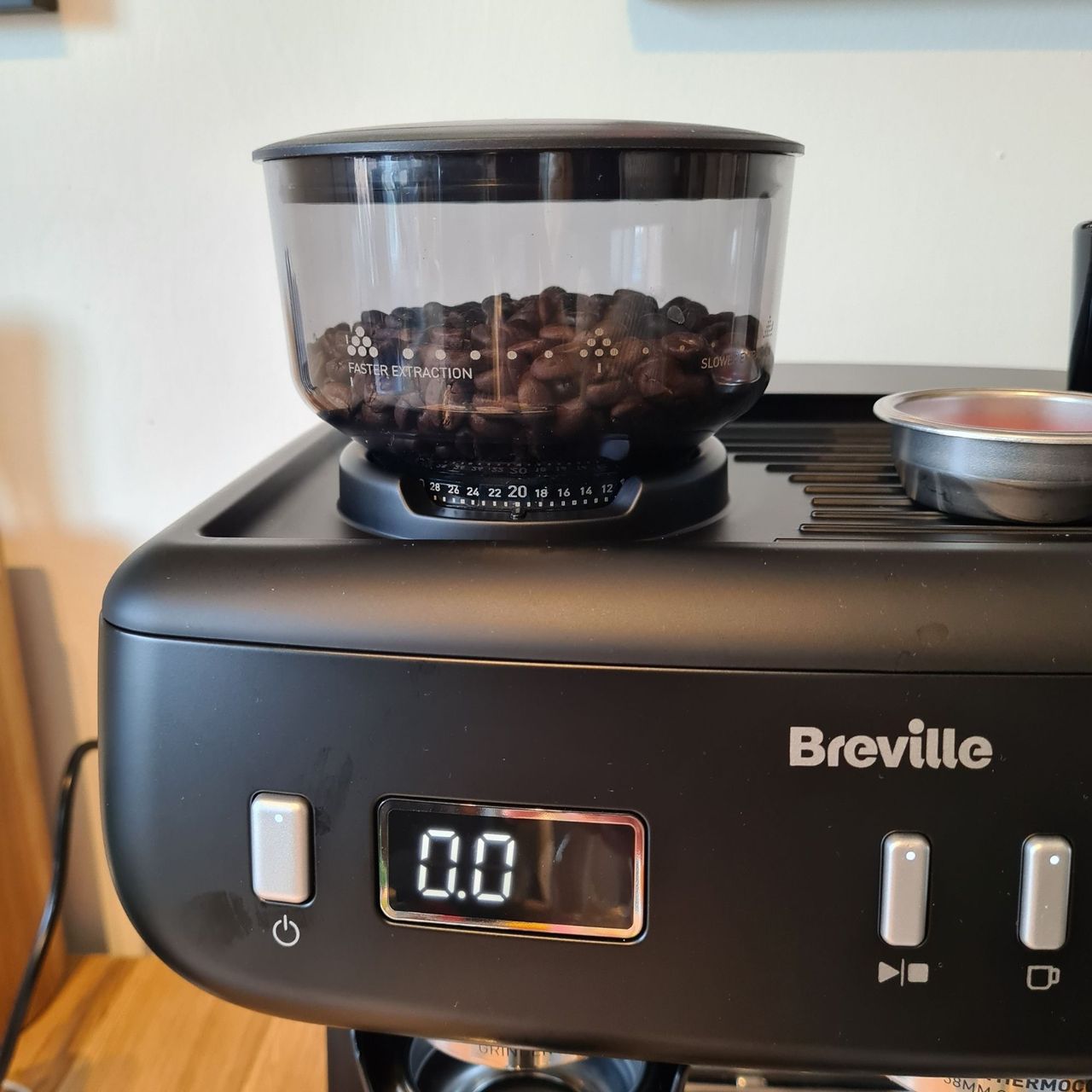 Breville Barista Max+ bean holder