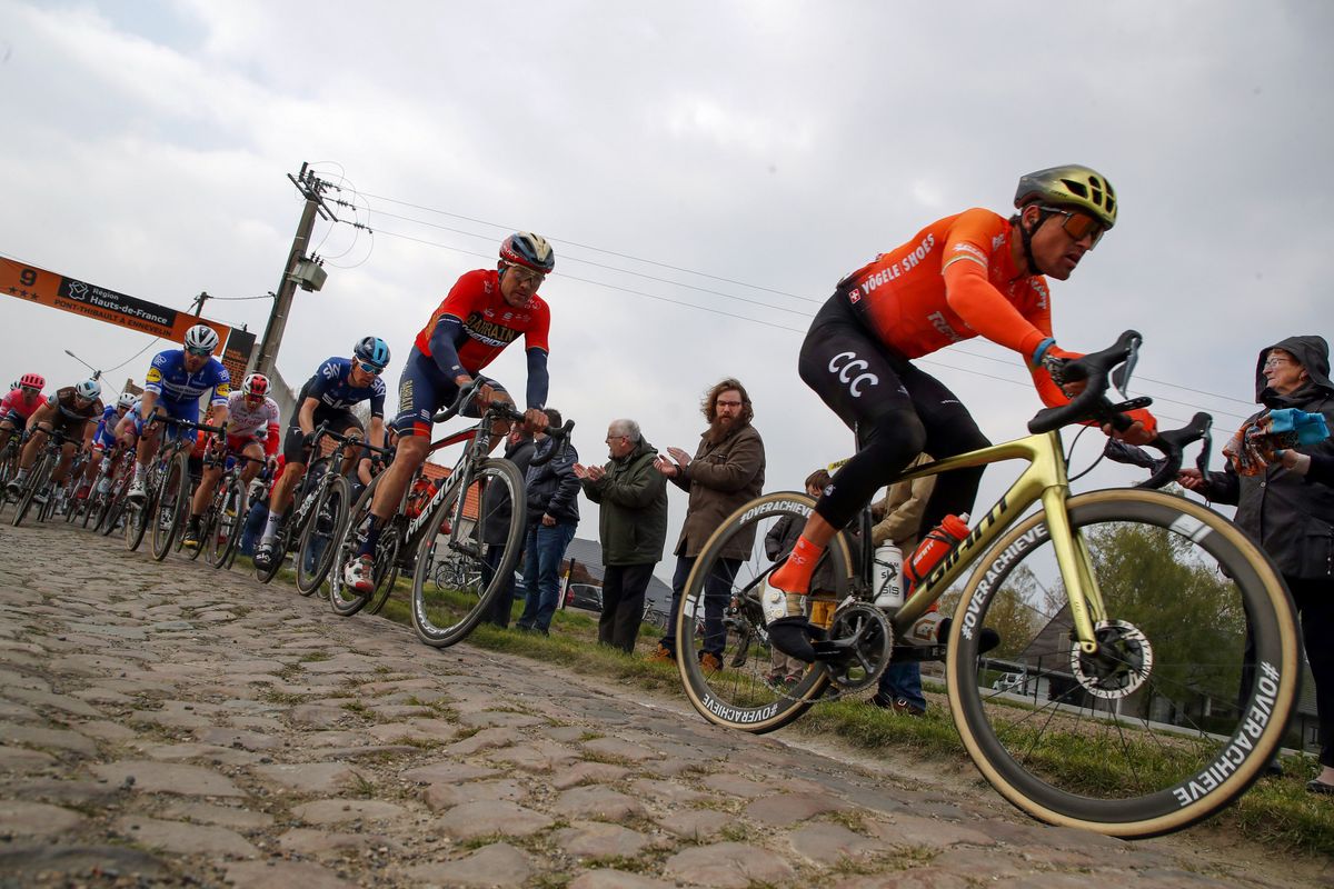 Greg Van Avermaet leads Heinrich Haussler