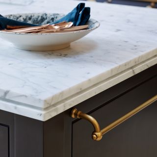 marble worktop with grooved edge profile