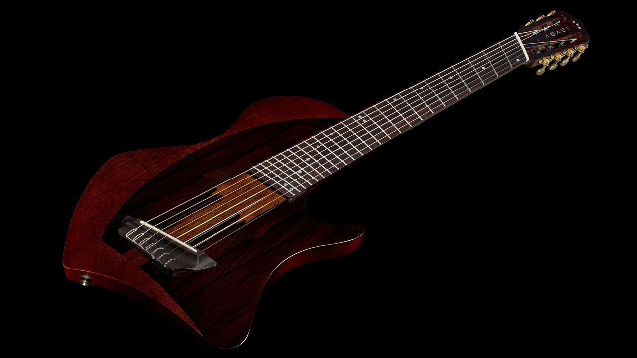 Abasi C&oacute;rdoba Stage 7 nylon string guitar press image