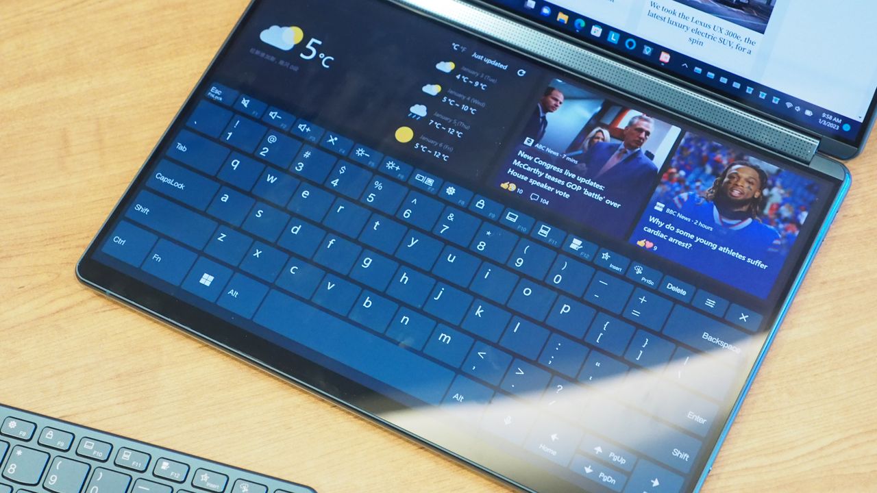 Lenovo YogaBook 9i 8th Gen at CES 2023