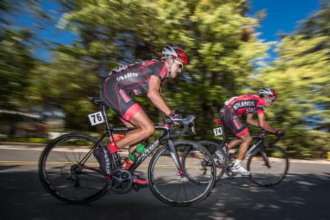 Daniel Jaramillo and Matt Cooke (Team Jamis Hagens Berman p/b Sutter Home) on the attack