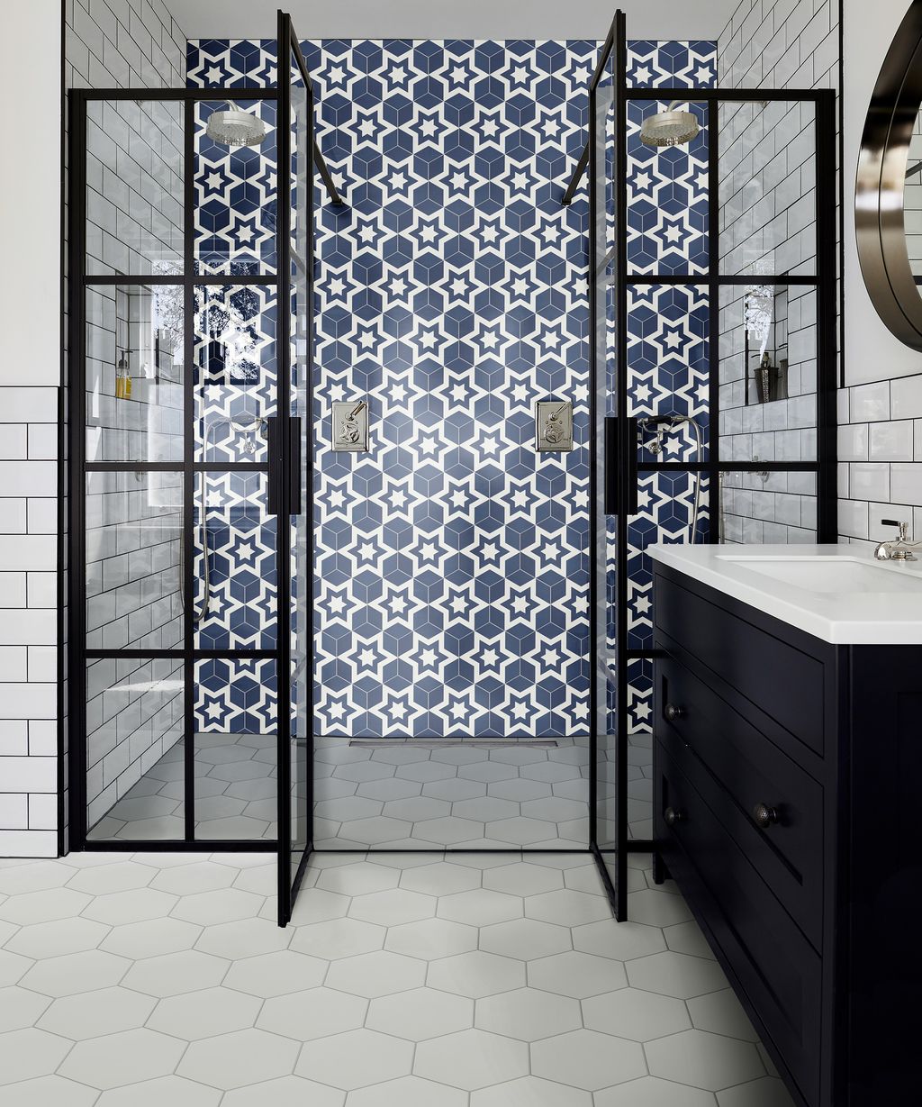 15 wet room ideas for a seamless bathroom design