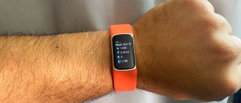 Fitbit Charge 6 review: it’s fantastic