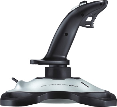 En produktbild p&amp;aring; Logitech G Extreme 3D Pro som visas upp mot en vit bakgrund.