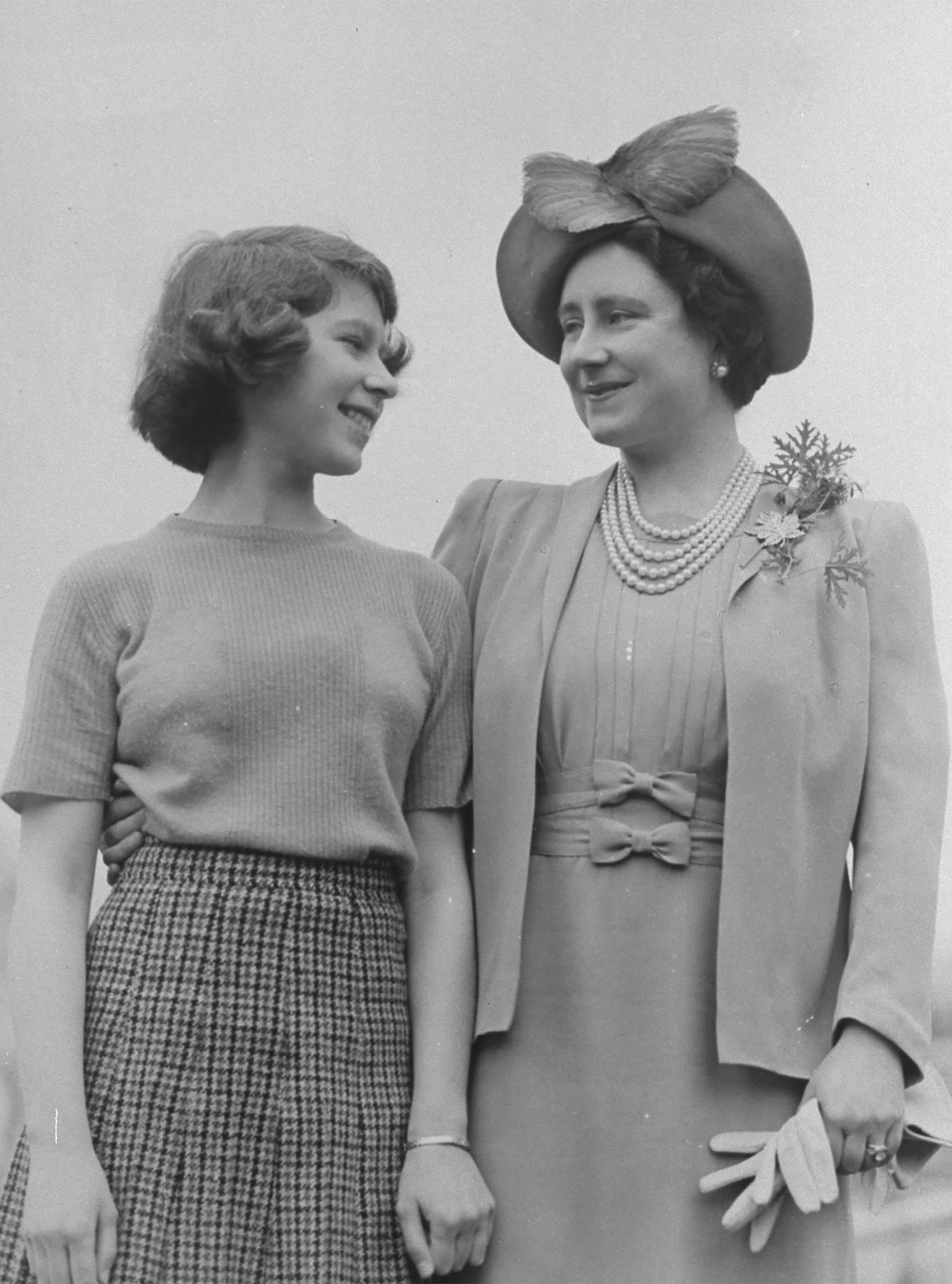 The Queen Mother S Brilliant Advice To A Young Queen Elizabeth Woman Home