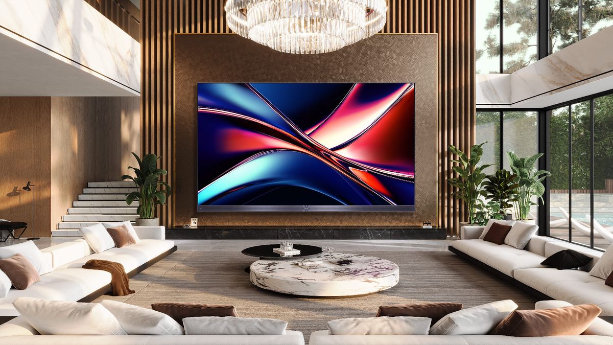 Hisense 136MX MicroLED TV