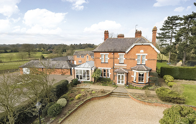 oaklands-hinckley-road-leicester-forest-west-main2