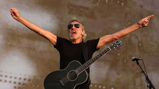 The 10 Roger Waters Tracks Every Pink Floyd Fan Should Own Louder 7088
