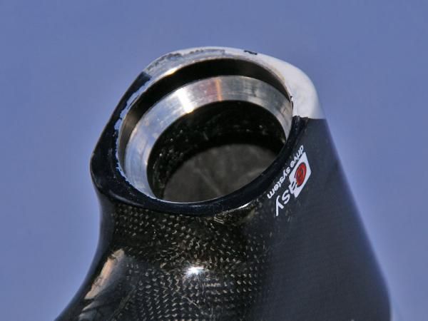 The Ritchey integrated headset bearings drop directly into a squared-off lower head tube &hellip;