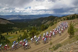 The peloton climbs up the gravel during the 2011 US Pro Challenge in Colorado.