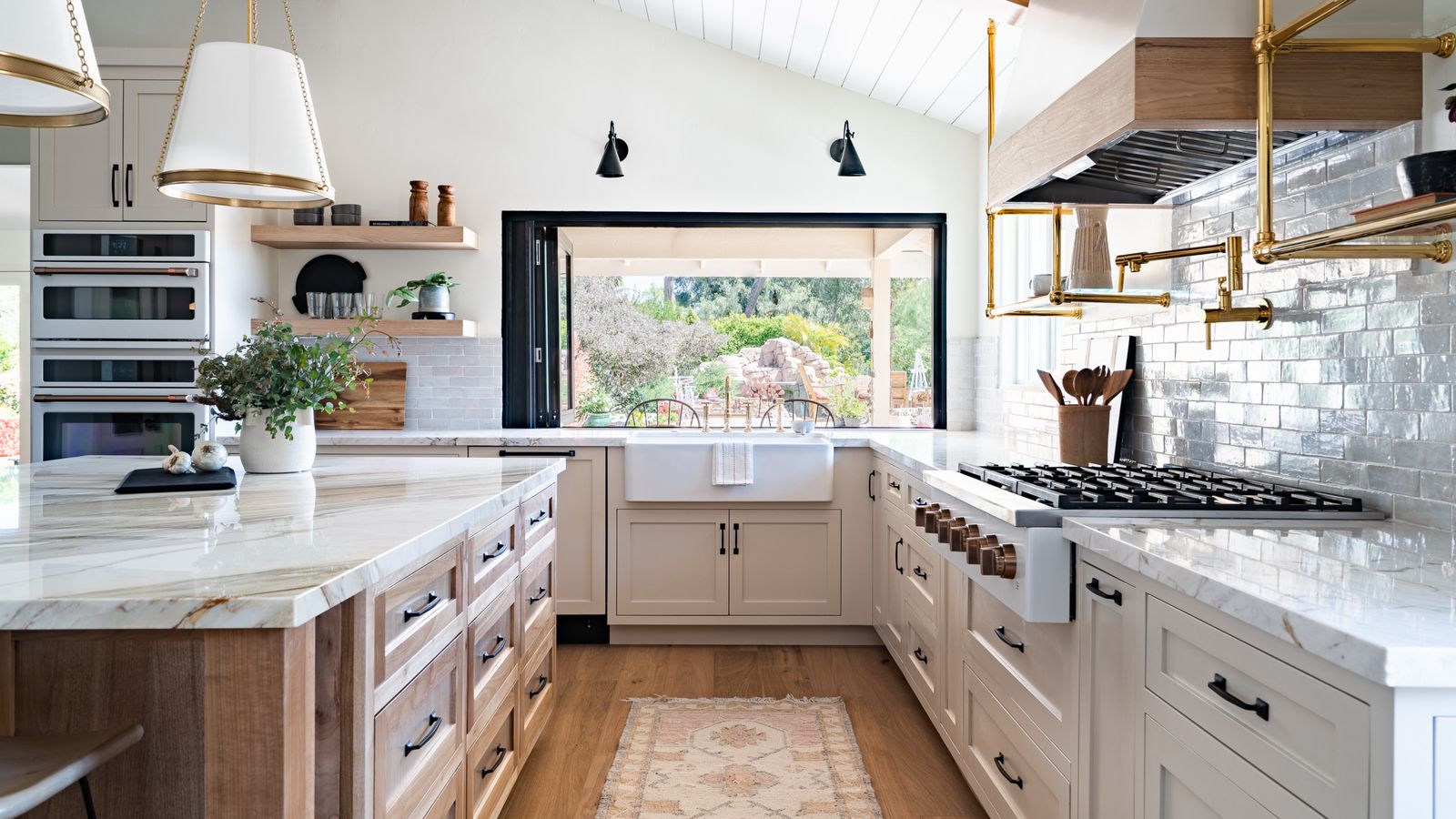 10 fabulous kitchen sink ideas to consider | Real Homes