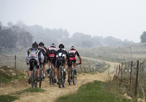 The Oki Orbea team and Team T-Bikes