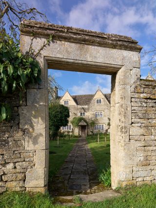 Kelmscott Manor, Oxfordshire