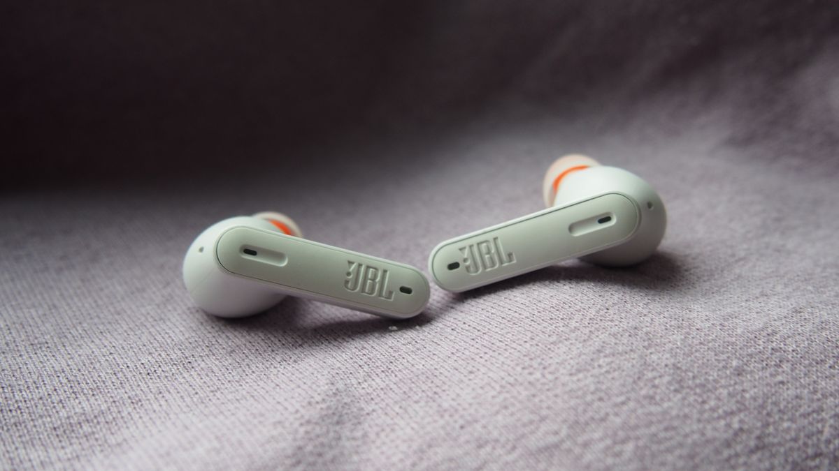 JBL Tune 230NC review | TechRadar