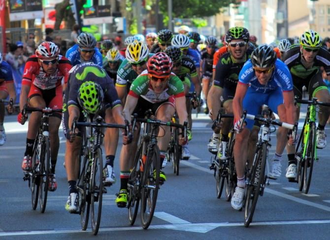 Jos&eacute; Joaqu&iacute;n Rojas (Movistar) defeats Carlos Barbero (Euskadi) and Sergei Shilov (Lokosphinx)