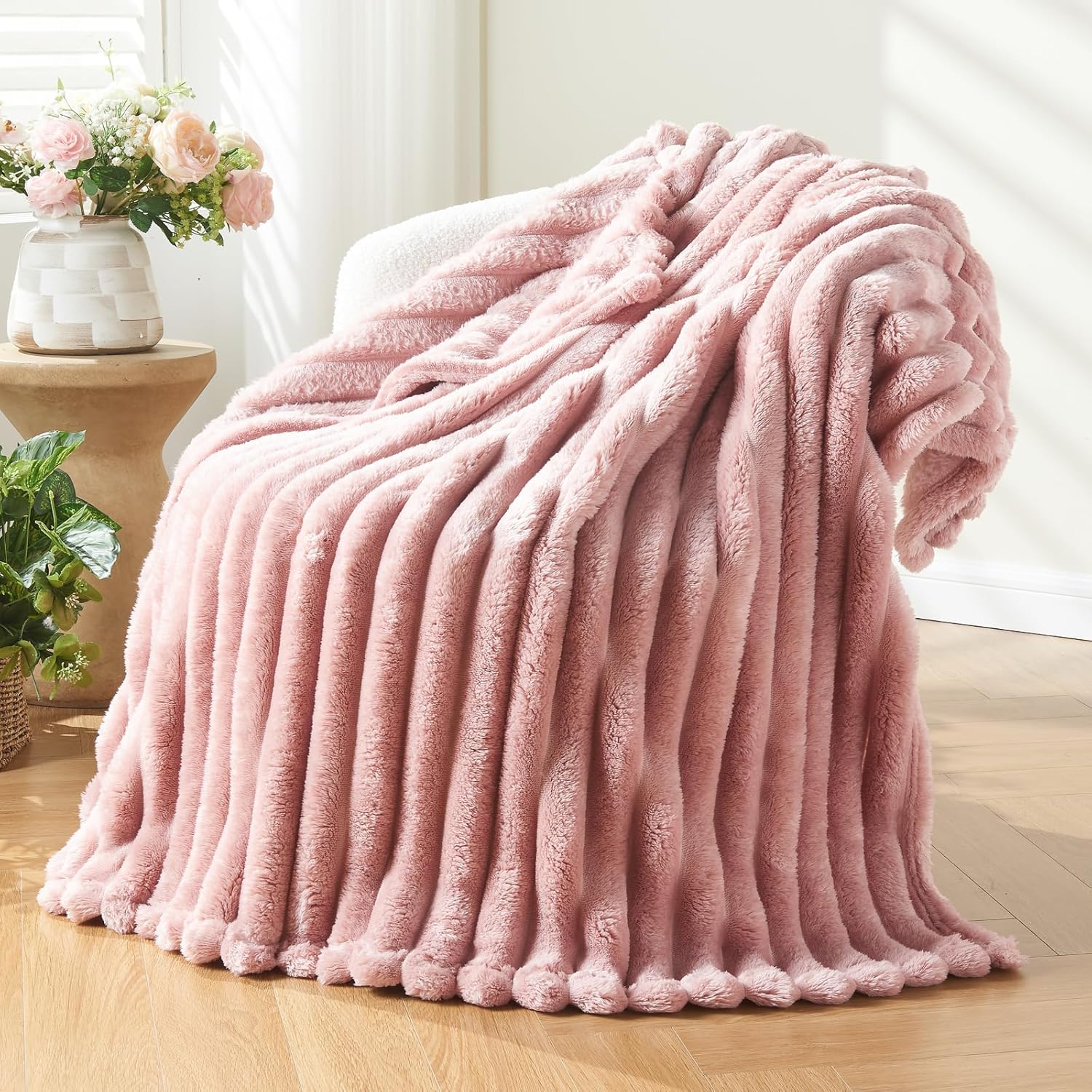 Newcosplay Super Soft Throw Blanket Pink Premium Silky Flannel Fleece 3d Ribbed Jacquard Lightweight Bed Blanket All Season Use (pink Ribbed, Throw(50"x60"))