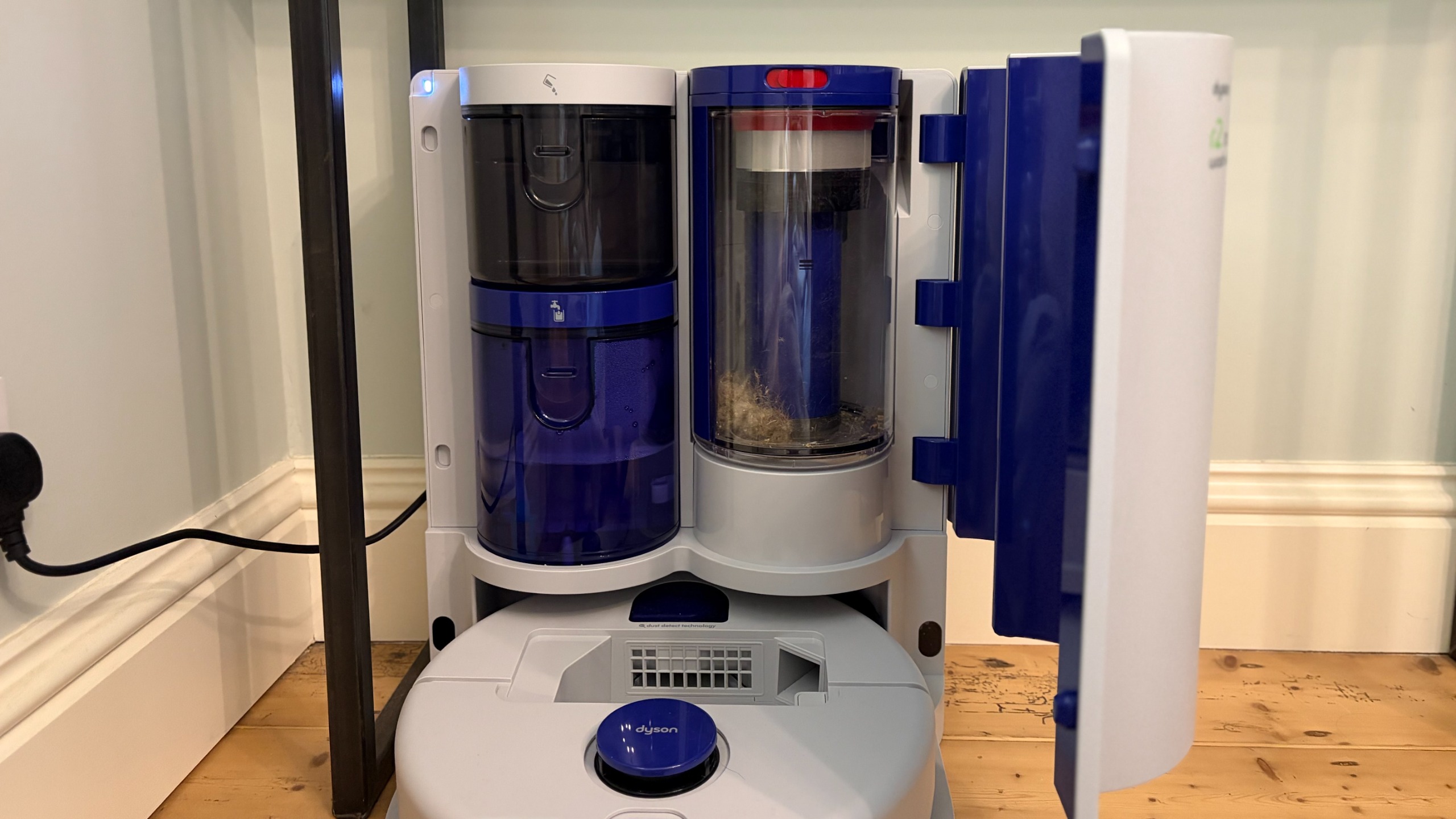 Dyson R2 Nurovi