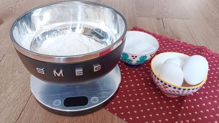 SMEG Contemporary Kitchen Scales