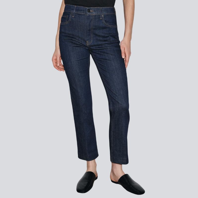 ZW COLLECTION MID-WAIST BOOTCUT JEANS on model 
