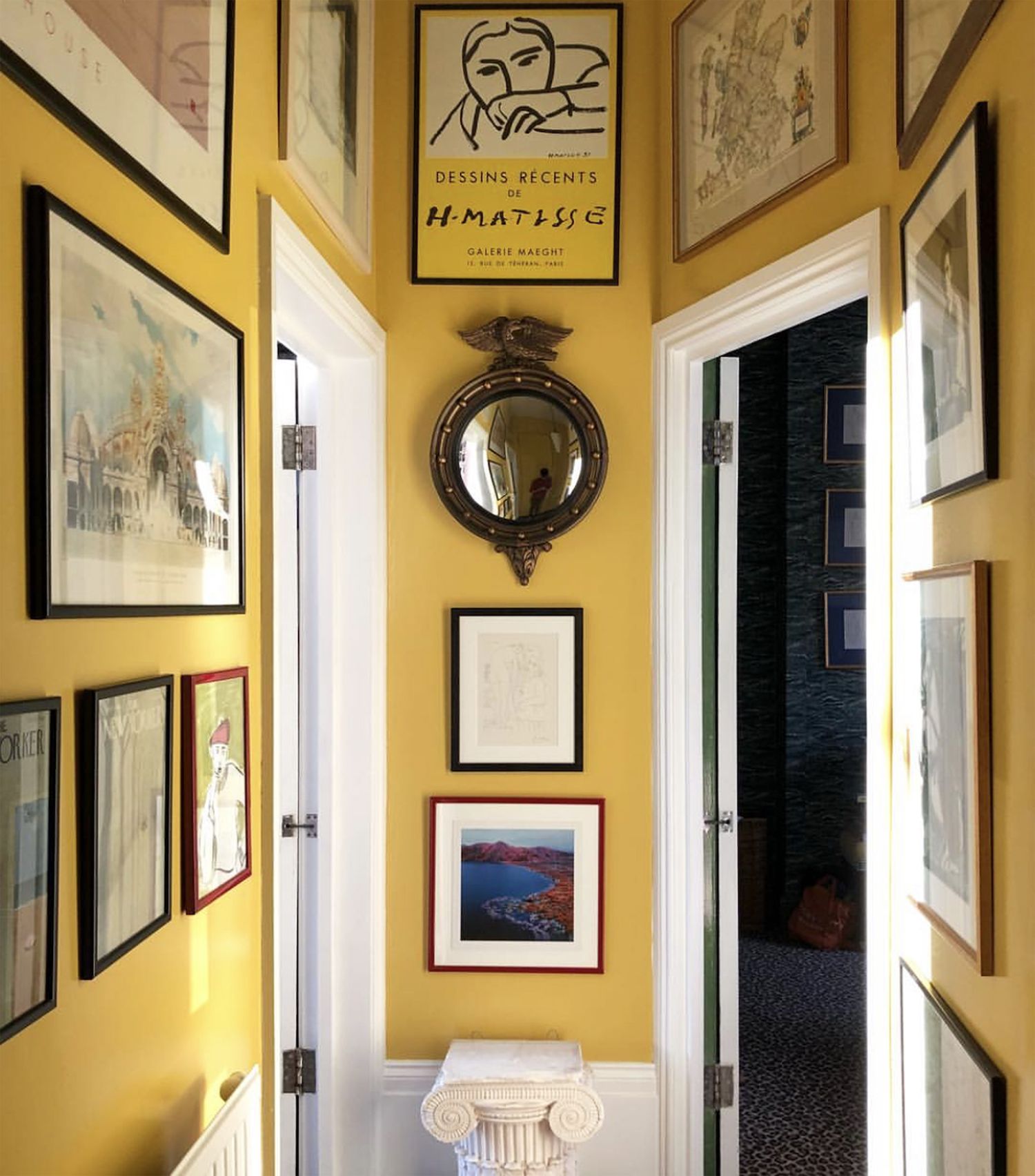 How to create a gallery wall