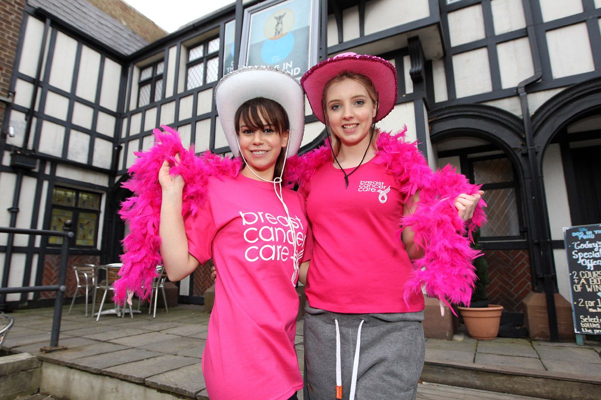 Hollyoaks girls in Ribbonwalk for breast cancer