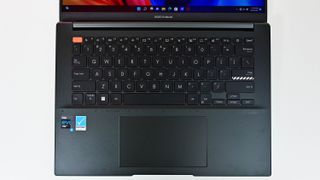 Keyboard deck on Vivobook S14X