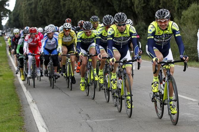 Fantini - Nippo - De Rosa set the pace