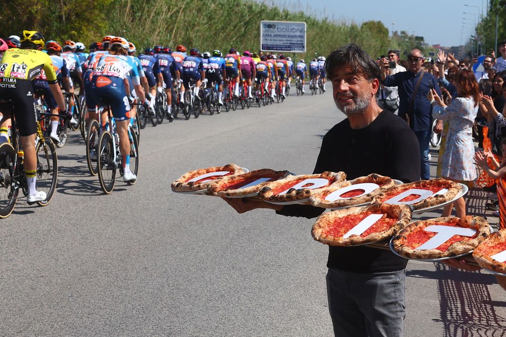 No takers for the pizzas