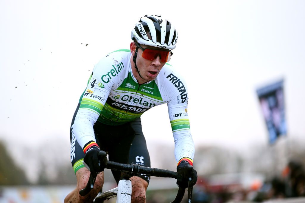 RIJKEVORSEL BELGIUM NOVEMBER 19 Laurens Sweeck of Belgium and Team CrelanFristads competes during the 36th Superprestige Merksplas 2022 Mens Elite Superprestige2023 CXWorldCup CycloCross on November 19 2022 in Rijkevorsel Belgium Photo by Luc ClaessenGetty Images