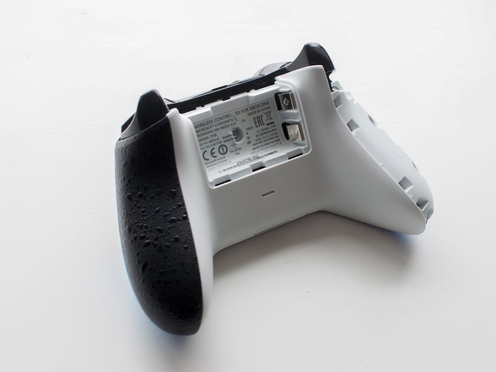 How to add new grips to your Xbox One controller Windows Central