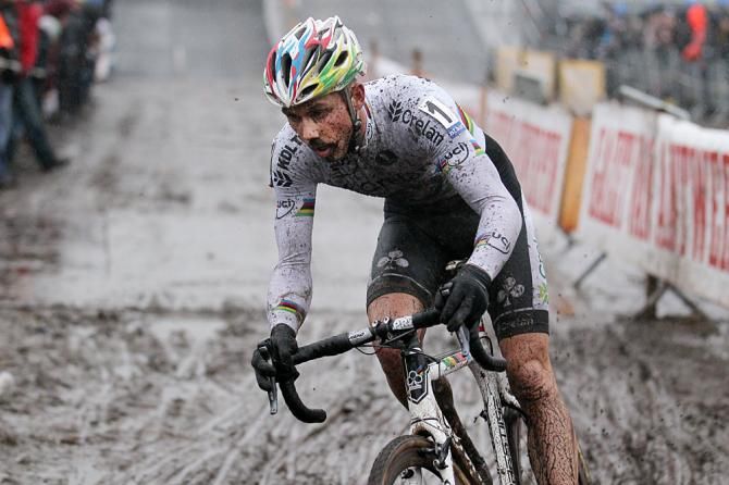 Sven Nys en route to victory