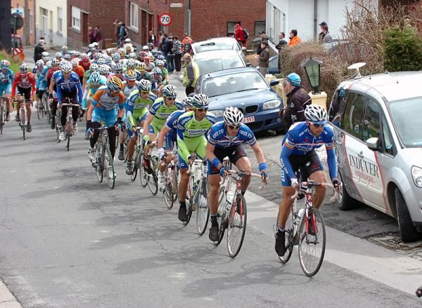 Quick Step and Liquigas - Doimo at the front.
