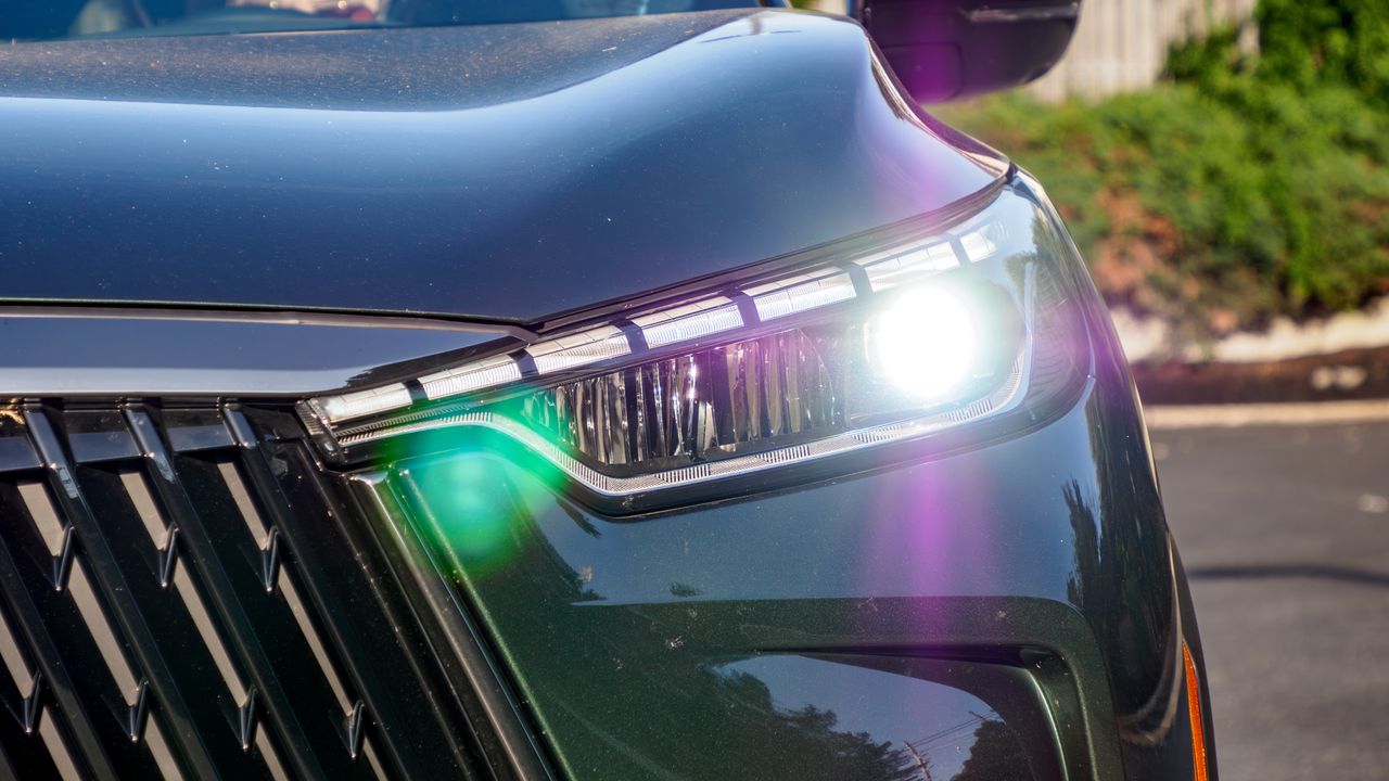 2027 Infiniti QX60 review.