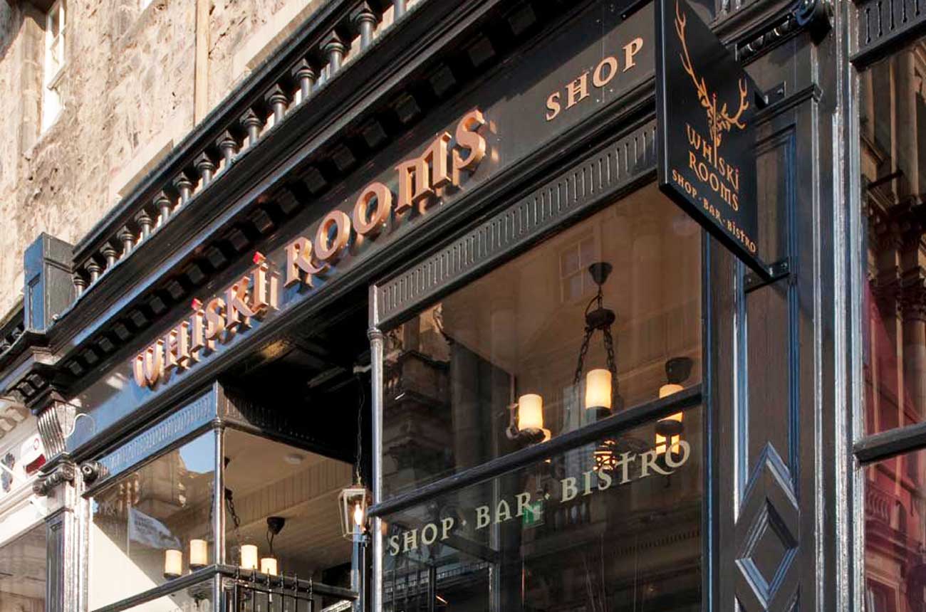 Whiskiu Rooms shop front