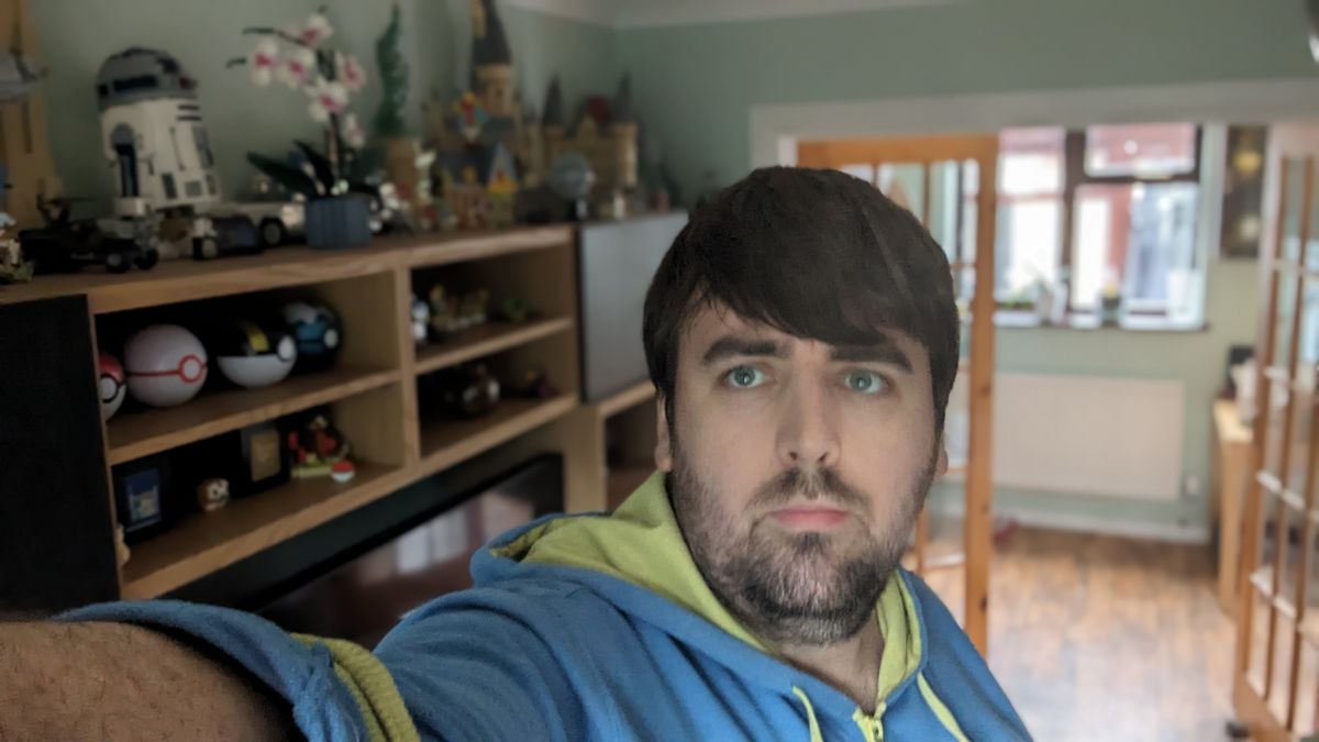 200 photos google pixel 8a vs google pixel 6 pro