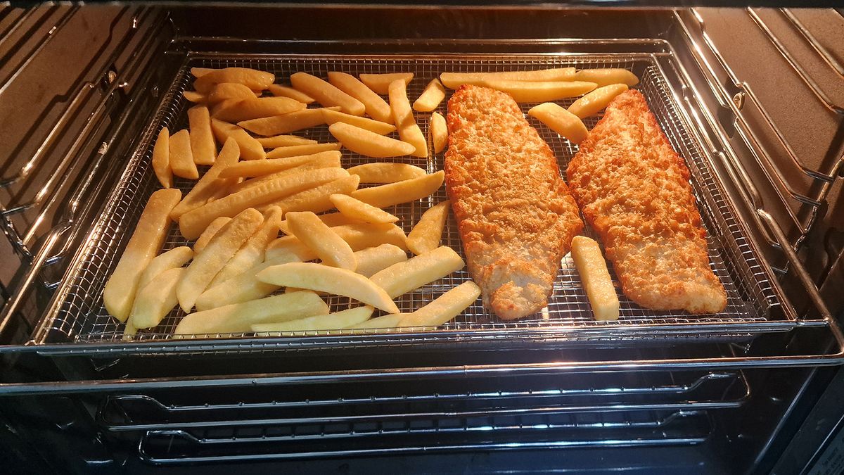 Hotpoint SI4S854CBL air fryer oven
