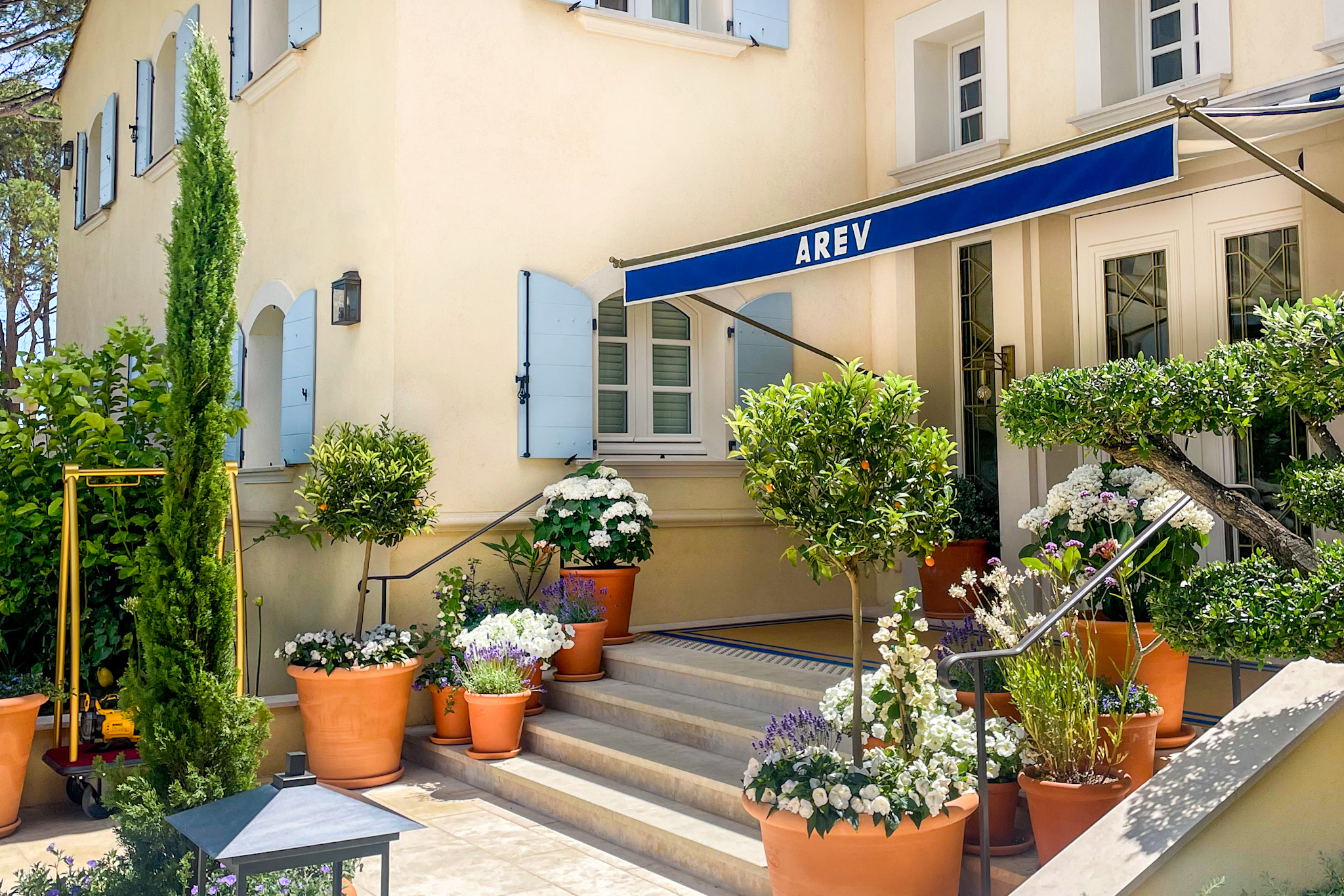 AREV St. Tropez