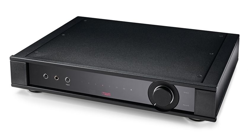 Integrated amplifier: Rega Elicit Mk5