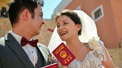 China wedding couple