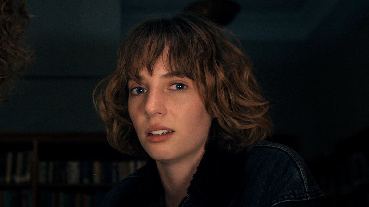 Maya Hawke as Robin Buckley in Stranger Things season 4