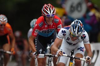 Andy Schleck (Saxo Bank) suffers through the finale.